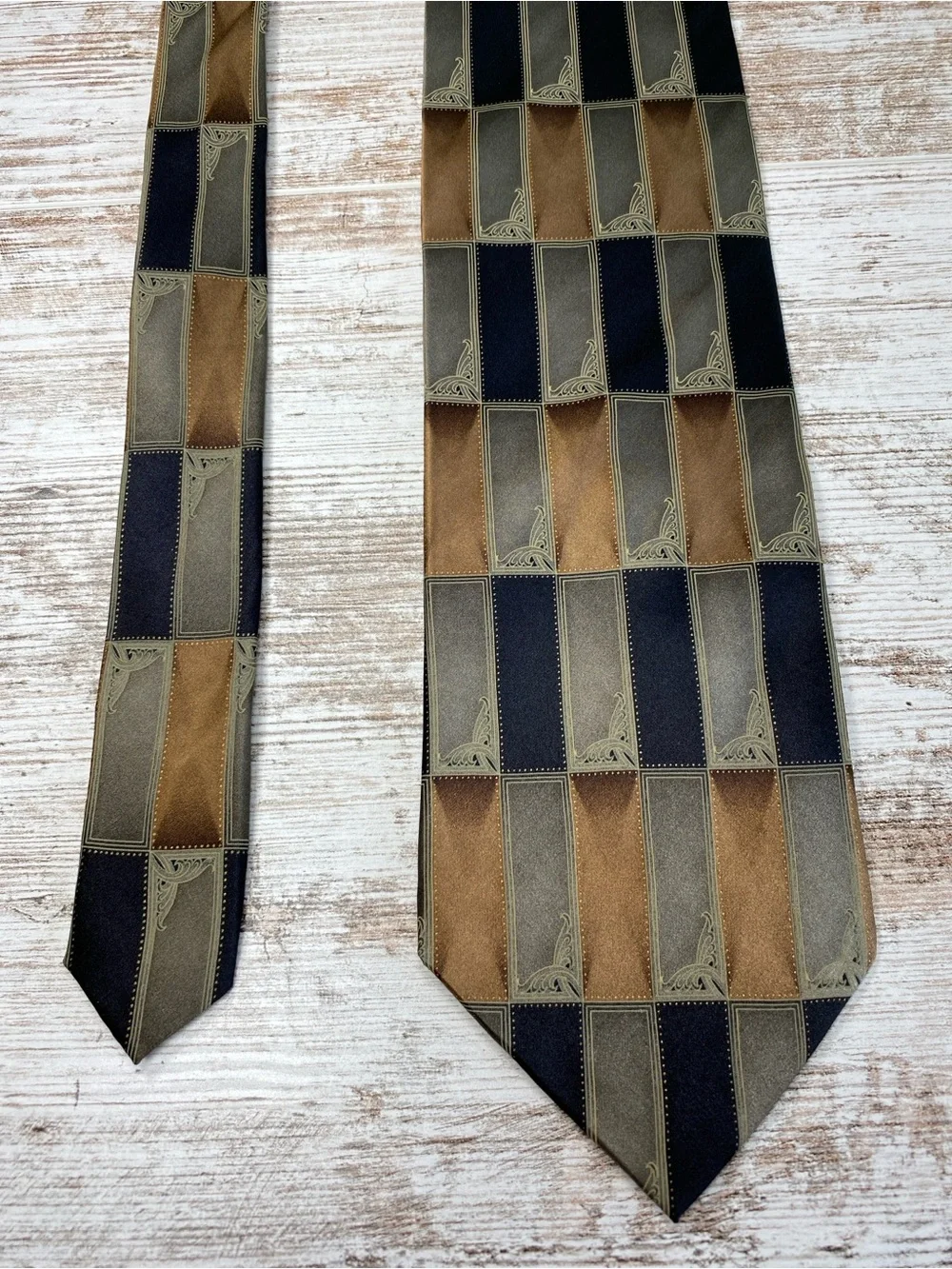 Croft & Barrow Silk Necktie Brown Black Geometric Square Pattern Wide Tie 59x4